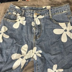 White Flower Jeans